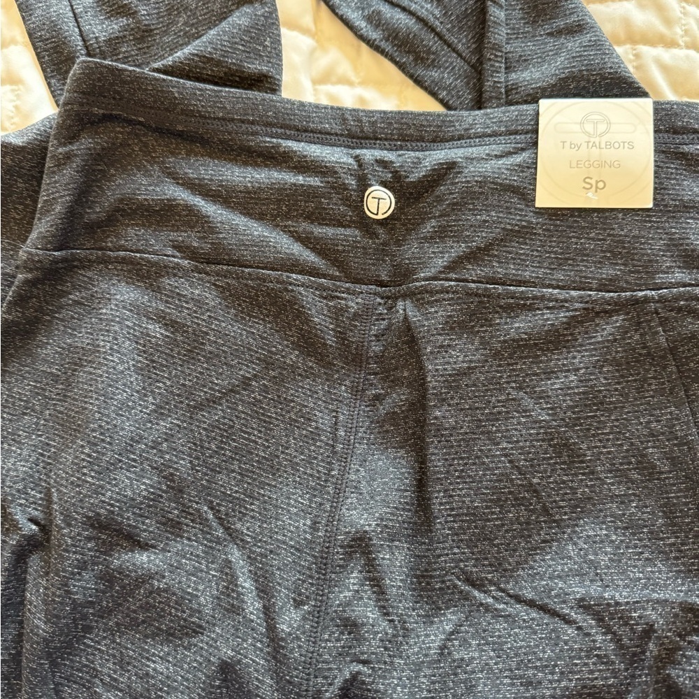 New - Talbots petite Women's Leggings with pockets - Picture 2 of 6